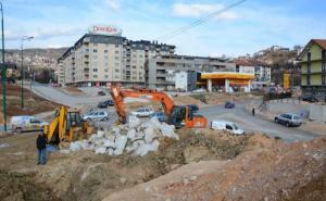 Danas potpuna obustava saobraćaja u ulici Alije Kučukalića